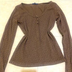 Brandy Melville brown floral long sleeve🤎